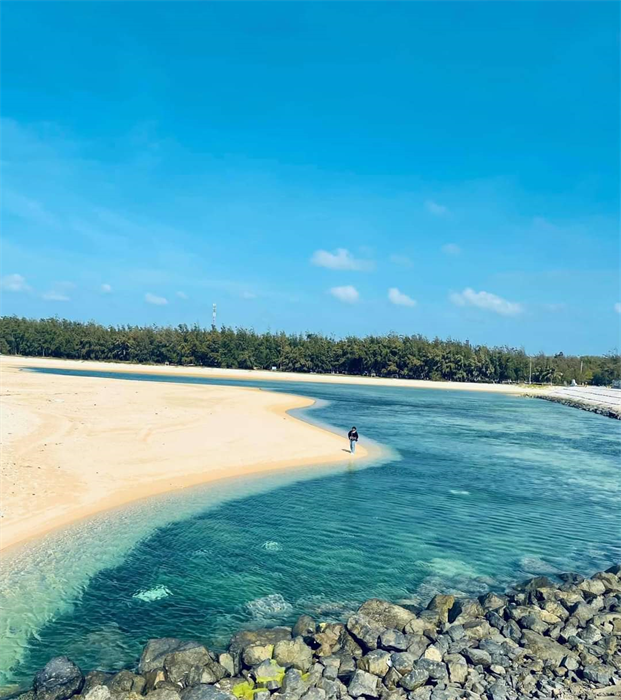 Để đảo Phú Quý – 01 trong 05 địa điểm có bãi biển đẹp nhất biển Đông 